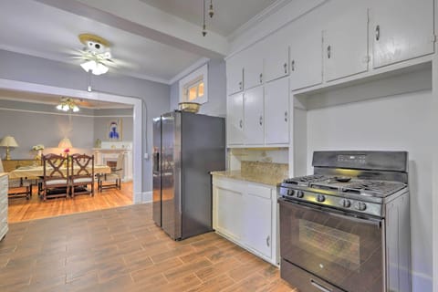 Kitchen | Trash Bags/Paper Towels