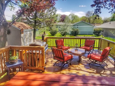 Relax and unwind on the beautiful, private back deck overlooking the garden.