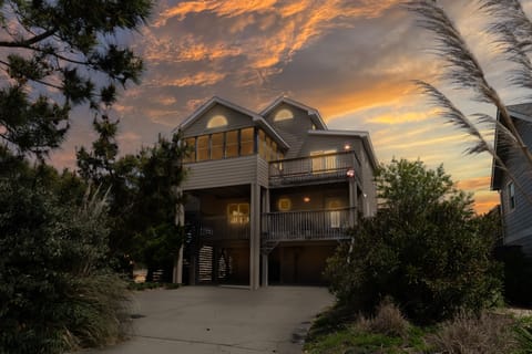 Sunsets in the Outer Banks offer the prettiest backdrops