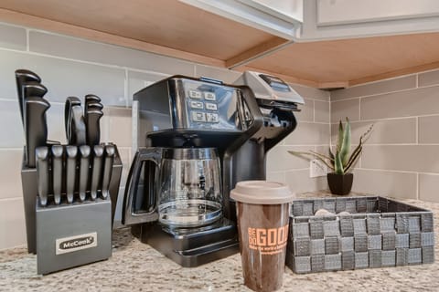 Who doesn't like a good cup of coffee in the morning. Decaf and tea available.