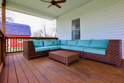 Relax in the outdoor area with a cool drink. Gas BBQ grill is on the deck