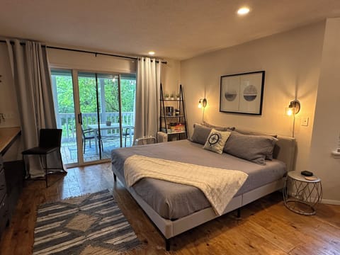 Top Floor Corner Unit- Studio Condo, located at the end of the complex (quieter)