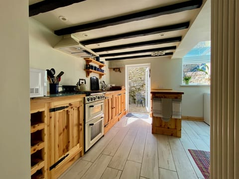 Kitchen/diner | T’owd Man’s Cottage, Bonsall, near Matlock