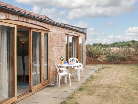 Outdoor area | Haycart Barn, Norwich