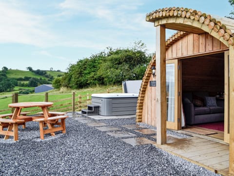 Exterior | Mountain View - Bwlchmaenllwyd Farm Holiday, Cilycwm, near Llandovery