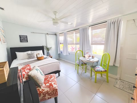 Plenty of light to enjoy the sunrise or sleep in with FULL block-out curtains.