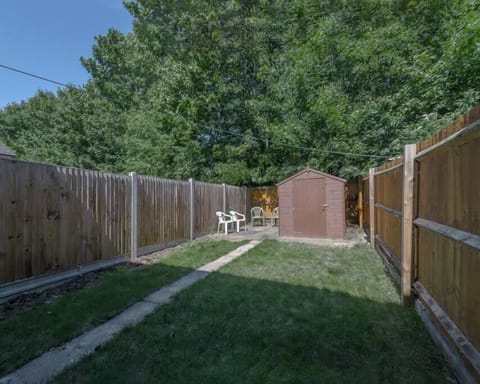 Revitalizing Garden & Outdoor view where you can de-stress