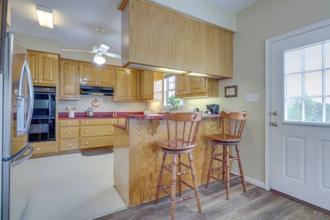 Kitchen | Fully Equipped w/ Cooking Basics | 1st Floor
