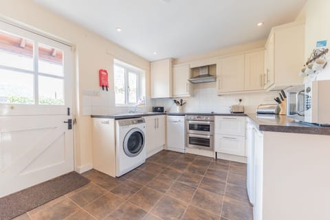 lavender cottage kitchen