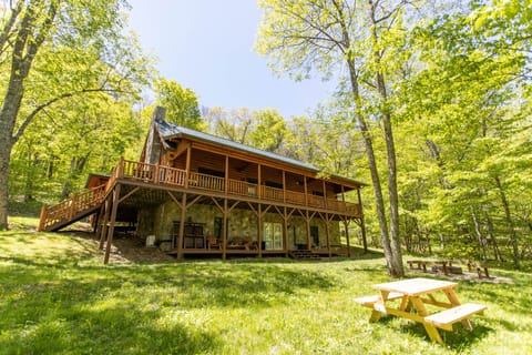 Picnic Table and Fire Pit in the Spacious Yard (Now Fenced-In!)