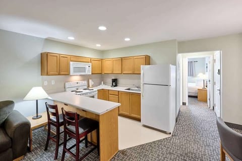 Lots of room for meal prep