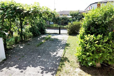 Entrance / Reception