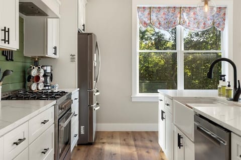Open concept kitchen