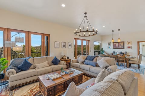 Enjoy the views from our huge open-concept living room w/ plenty of seating