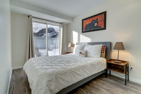 Welcome to Nakiska!  This suite is a 2 bedroom 1 bathroom townhome.