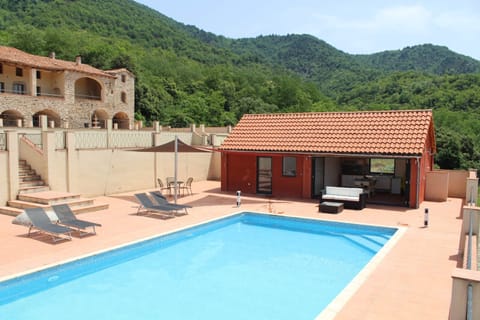 Lo Boix - Pool and Views (1)