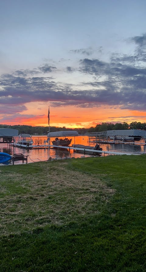 Breathtaking Sunset view every night!!!☀️