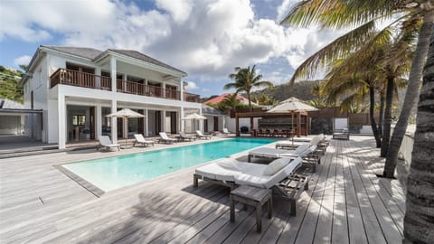 Pool & Terrace