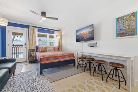 Newly Renovated Studio with Coastal Charm