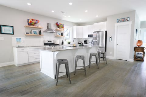 Gorgeous Kitchen with large island, seating for 4