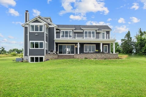 Summit Hill House