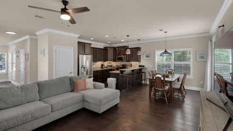 Blue Mar Main Living Area