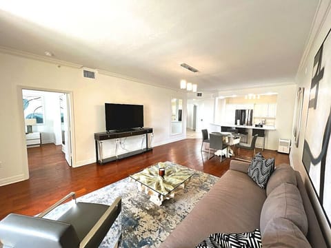 Open layout perfect for movie nights & family time
