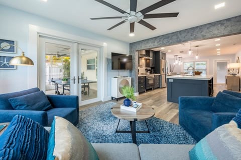 Kick off your shoes and enjoy this gorgeous layout!