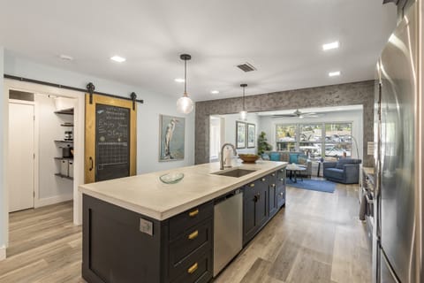 Nice Big Open Kitchen!