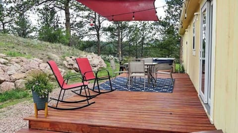 A wonderfully secluded backyard is perfect for entertaining in the mountains!