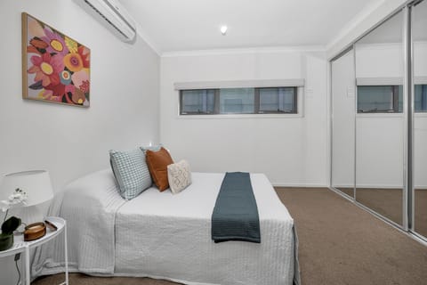 Main bedroom, connected to bathroom