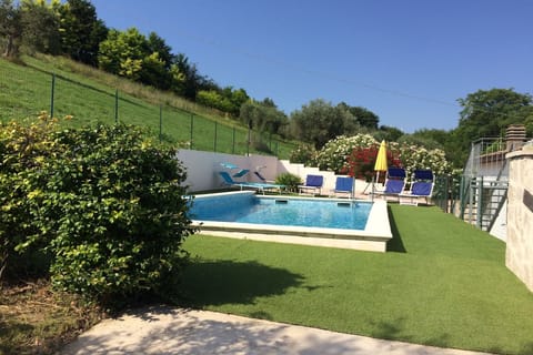 Holiday Home Swimming Pool