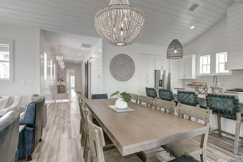 2nd Floor Dining Area