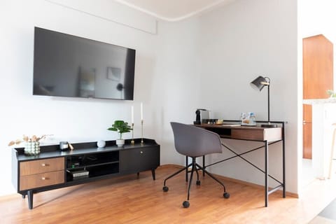 Spacious room for entertainment or work