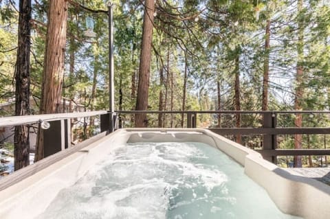 Spa experience with jacuzzi spa, sauna, plunge pool, firepit & lounge area.