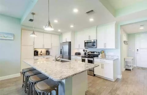 Light, bright and spacious kitchen!  (Bar stools have been upgraded)