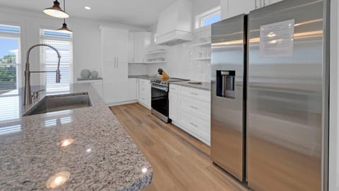 Well Appointed New Kitchen