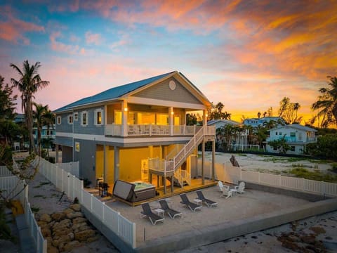 Serendipity Beachfront (3)