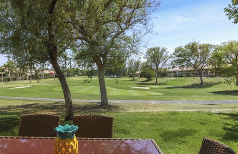 Back patio views overlooking the golf course green