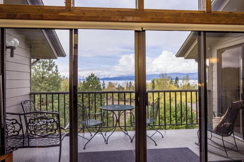 Have your morning coffee on the balcony and admire the views | Main Level