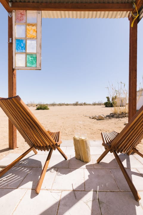 Endless desert views and multiple outdoor seating areas