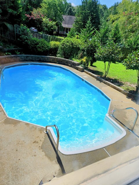  Our pool is closed for the season but there's still plenty to do in Columbia.