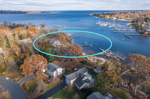 Excellent location on Deep Creek, just off the Little Magothy.  