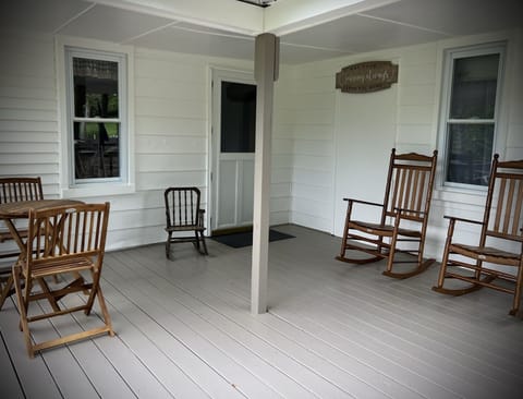 Cozy Farmhouse