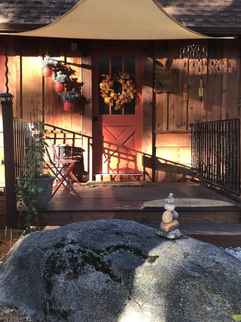 Front door of Ravens Ridge only.