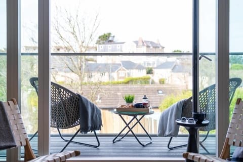 Balcony at 1 The Strand, Porth, Cornwall, self catering with Beach Retreats.