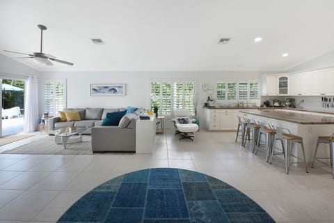 Dining table seats the whole group, this home has space for everyone