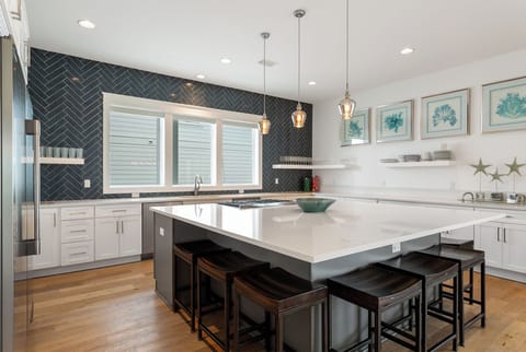 22-Hypnautic-Kitchen-Alt