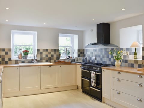 Kitchen | Brittain House, Richmond