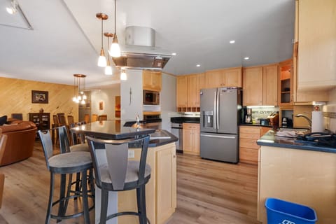 Indoors, Kitchen, Appliance, Refrigerator, Microwave